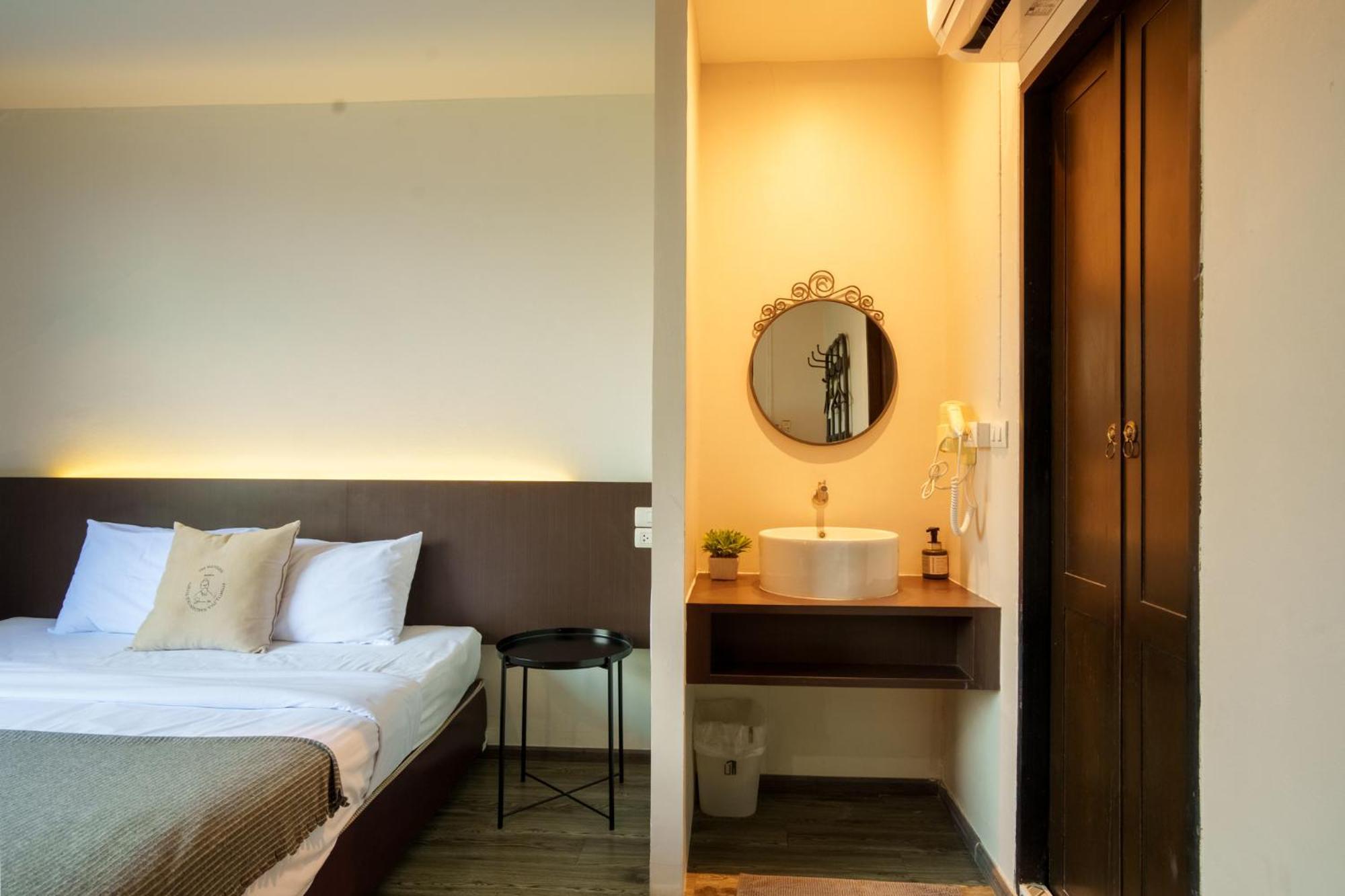 Tim Mansion Hotel Bangkok Exterior foto
