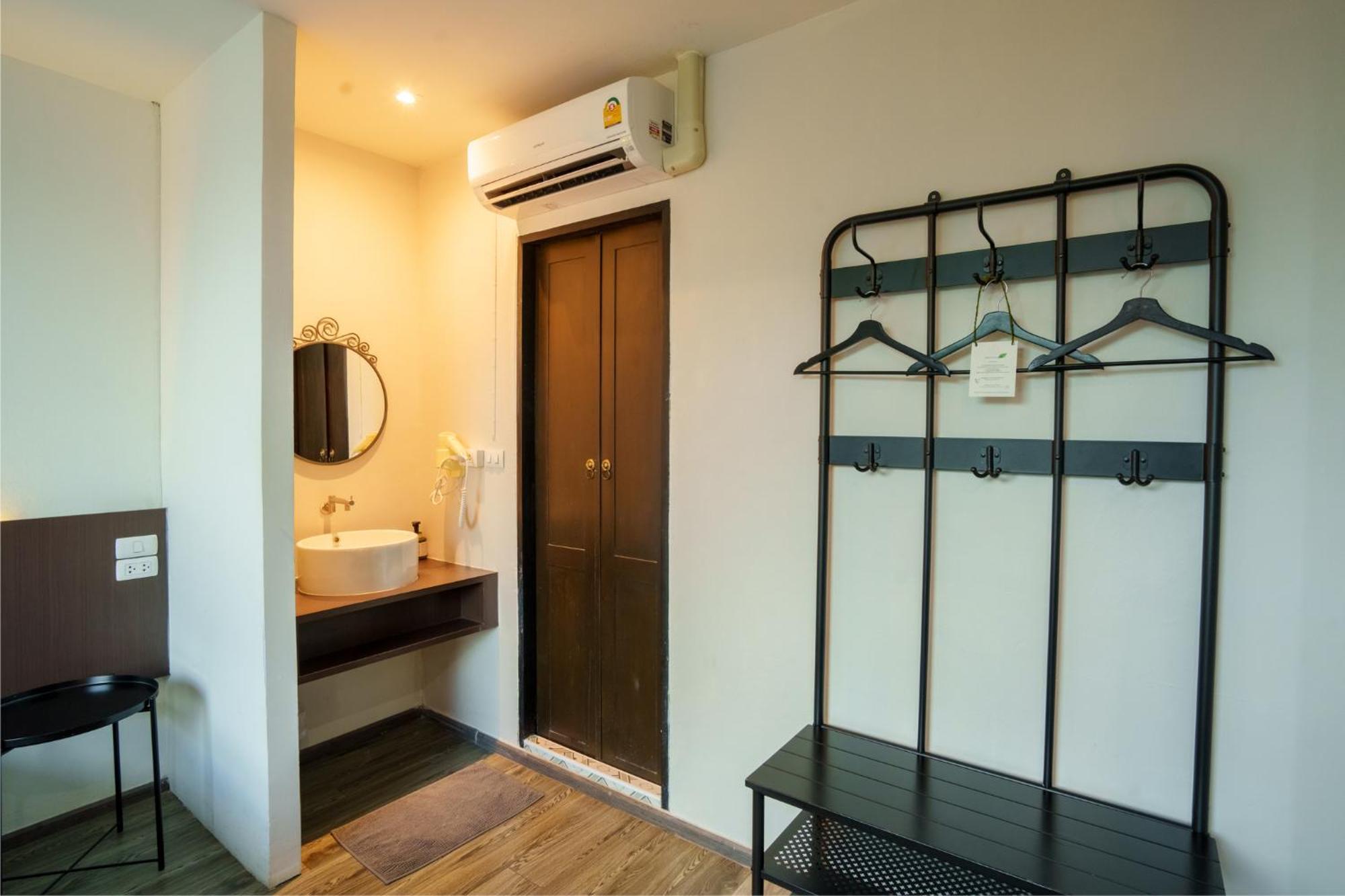 Tim Mansion Hotel Bangkok Exterior foto